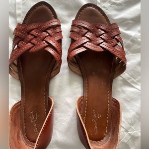 Women’s Sandal